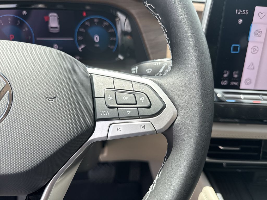 2026 Volkswagen Atlas 2.0T SE Black at DeMontrond Auto Country