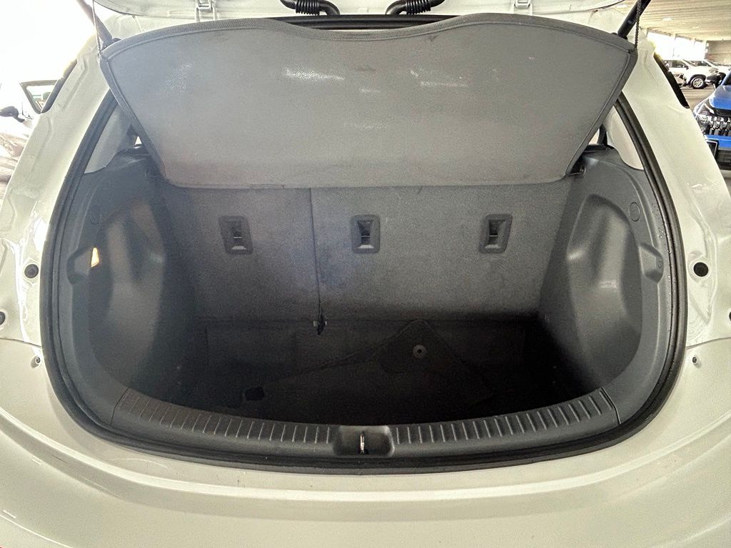 Used 2020 Summit White Chevrolet LT image 41