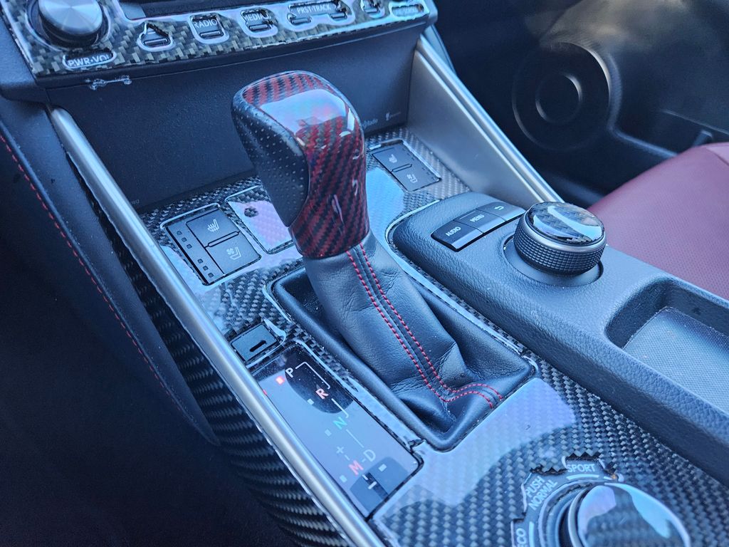 Thumbnail: 2016 Lexus IS - 25