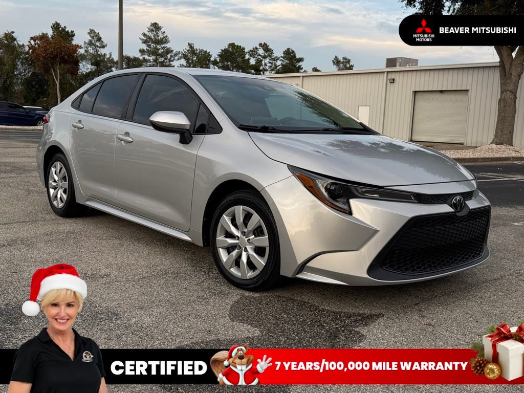 2021 Toyota Corolla LE's photo