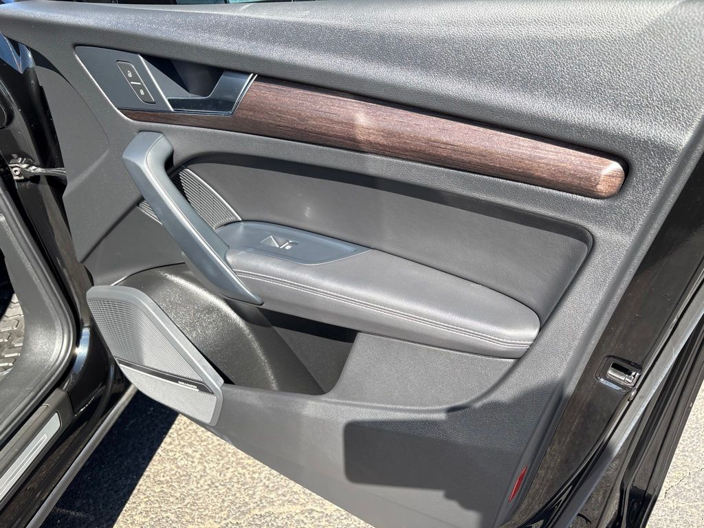 Thumbnail: 2023 Audi Q5 - 26