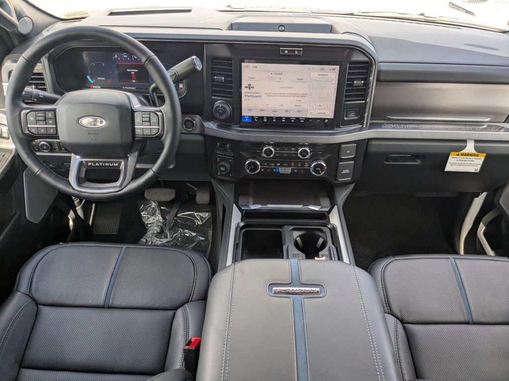 2026 Ford Super Duty F-250 SRW Platinum
