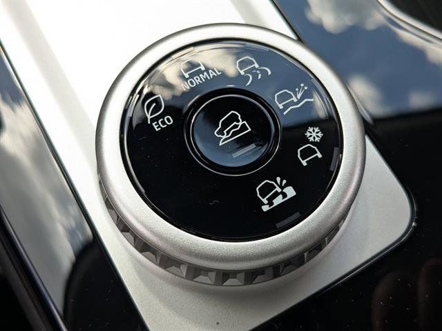 Used 2025 Mitsubishi Outlander SUV