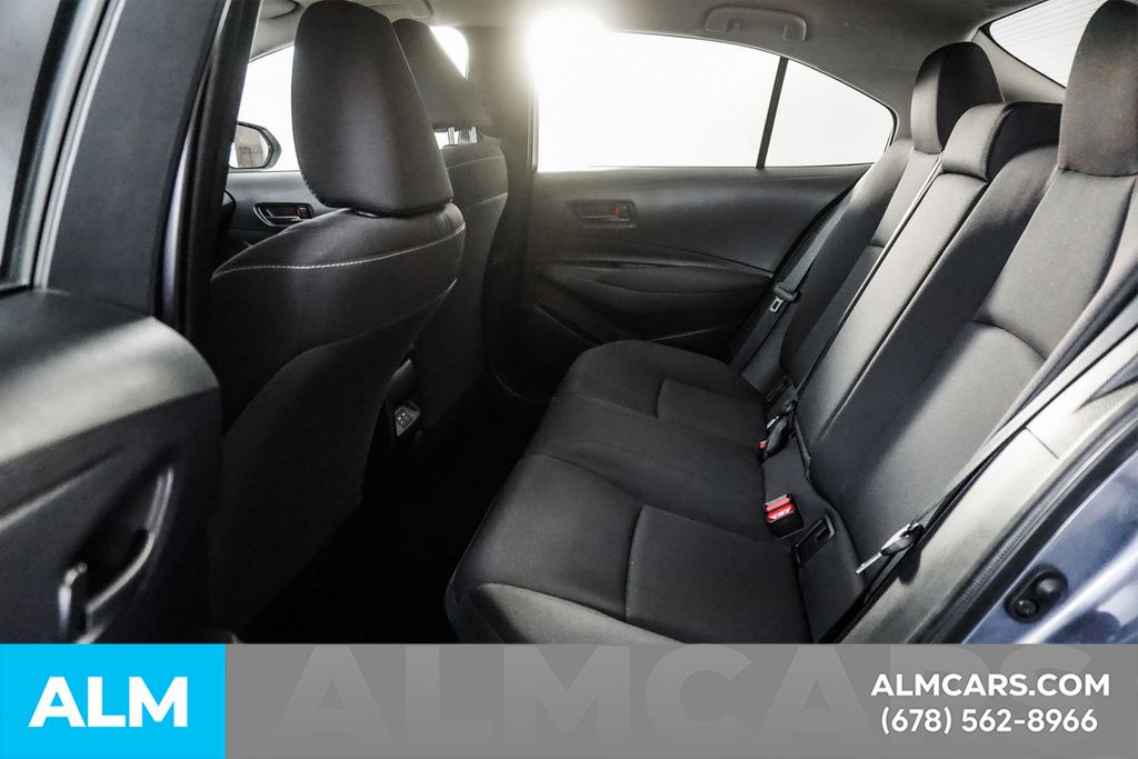 Used 2025  Toyota LE image 17