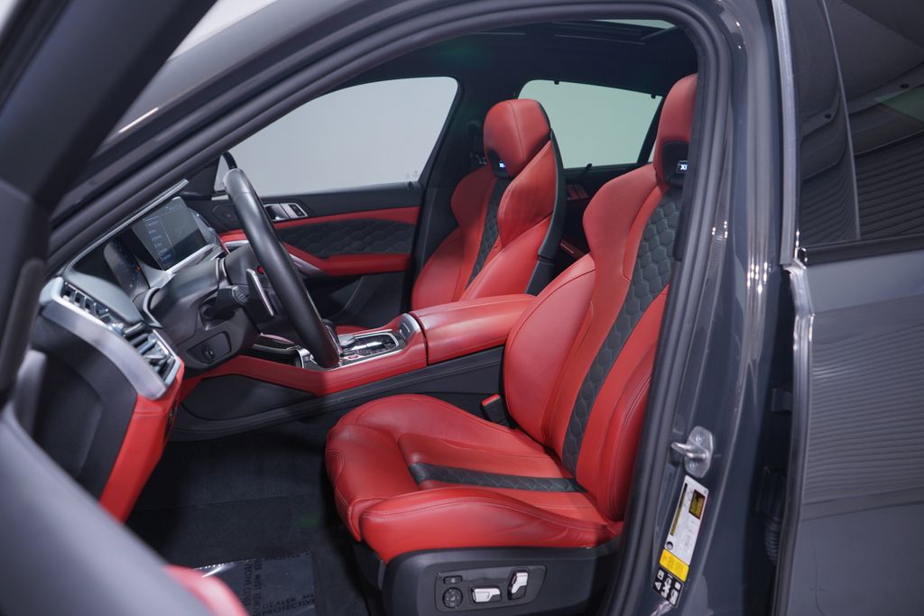 Thumbnail: 2023 BMW X6 - 7