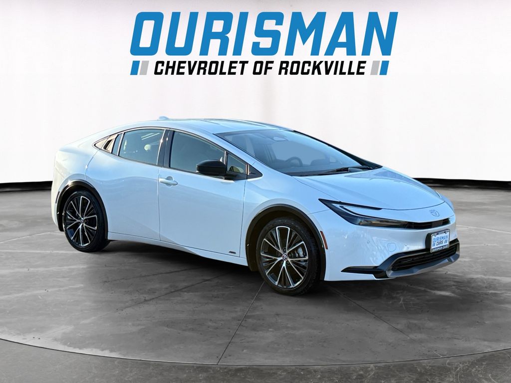 2025 Toyota Prius XLE AWD