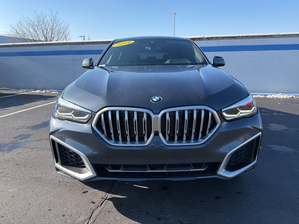 Thumbnail: 2021 BMW X6 - 8