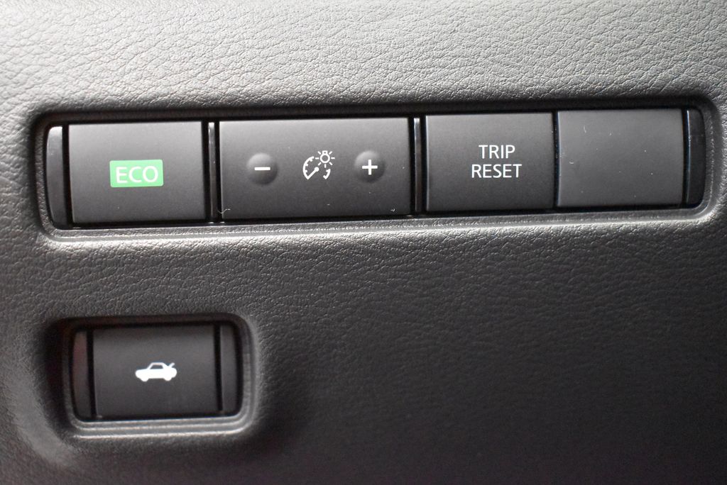 Thumbnail: 2025 Nissan Sentra - 14