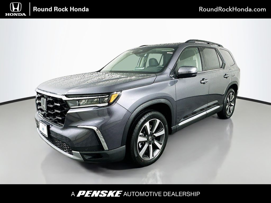 2025 Honda Pilot Touring -
                Round Rock, TX