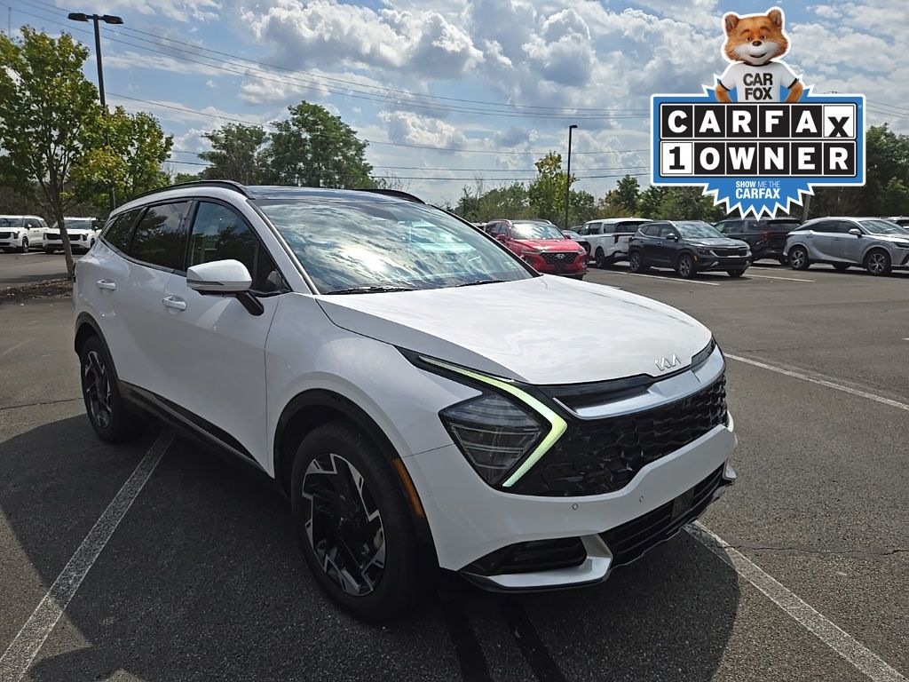 Glacial White Pearl 2025 Kia Sportage SUV / Crossover All-Wheel Drive 8-Speed Automatic