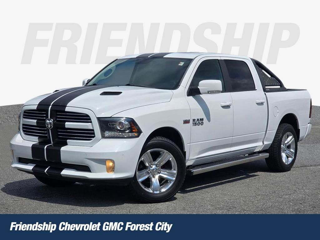 Bright White Clearcoat 2017 RAM 1500 Pickup Truck Four-Wheel Drive 8-Speed Automatic