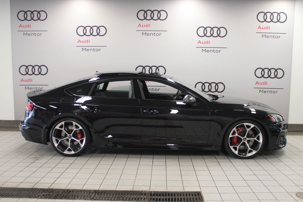 Thumbnail: 2023 Audi RS 5 - 7