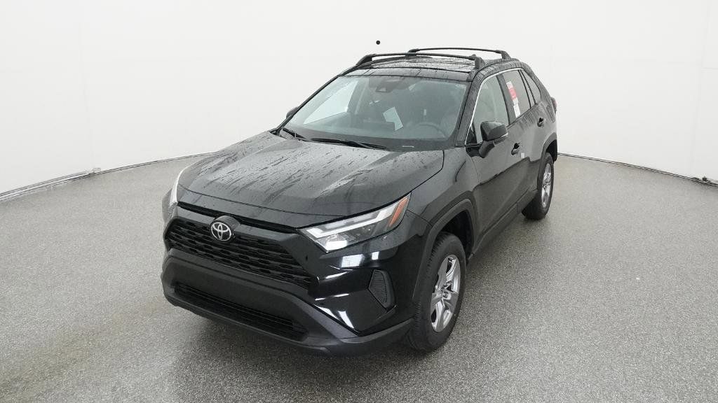 Thumbnail: 2025 Toyota RAV4 - 17