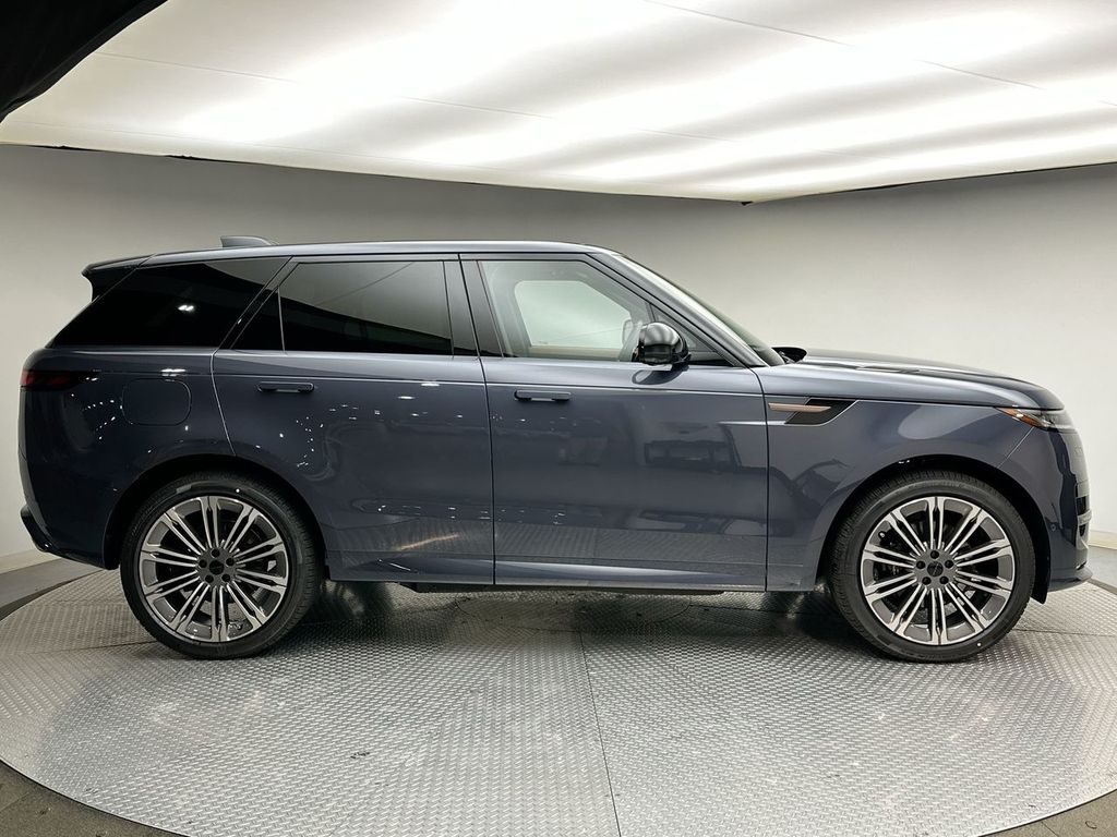 Thumbnail: 2026 Land Rover Range Rover Sport - 4