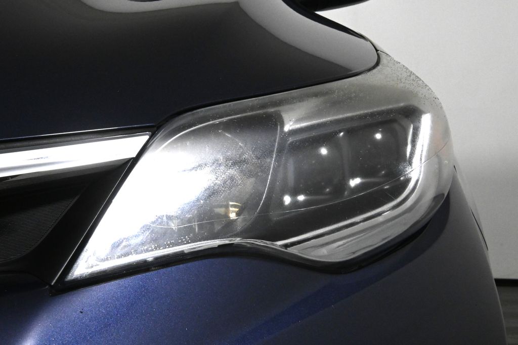 Thumbnail: 2017 Toyota Avalon - 12