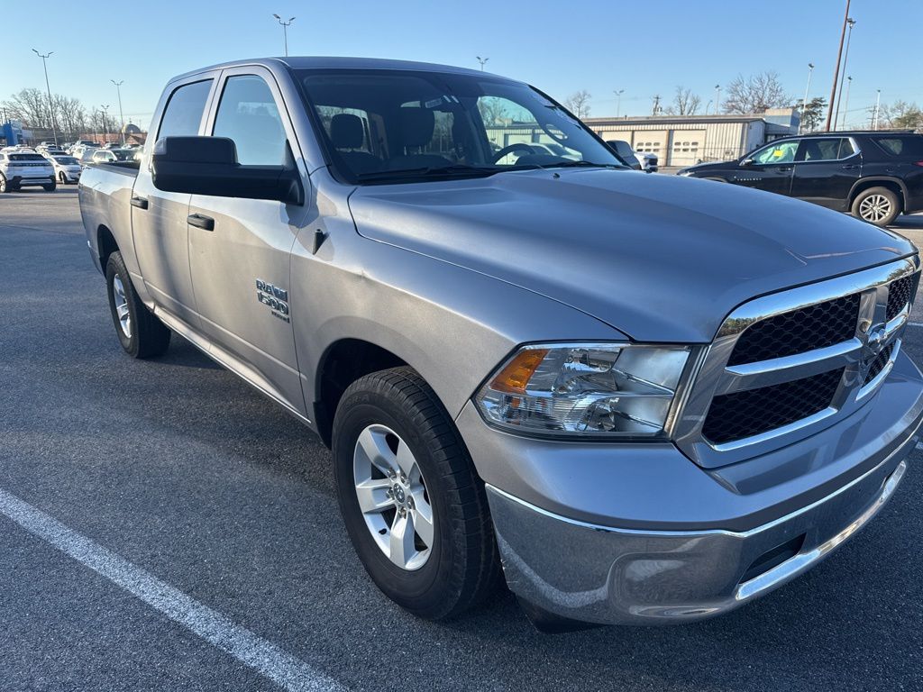 2023 RAM 1500 Classic SLT Crew Cab RWD