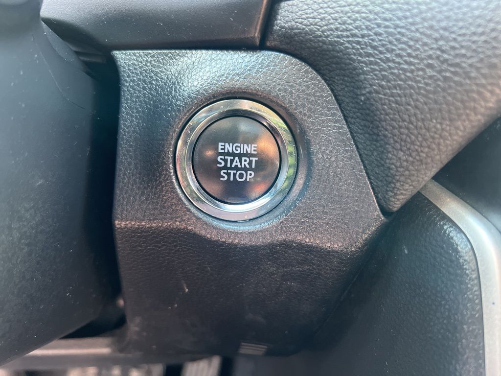 2022 Toyota RAV4 Adventure photo