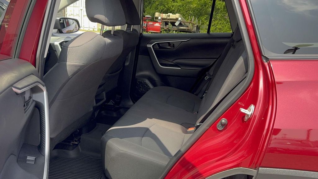 Used 2020 Toyota RAV4 SUV