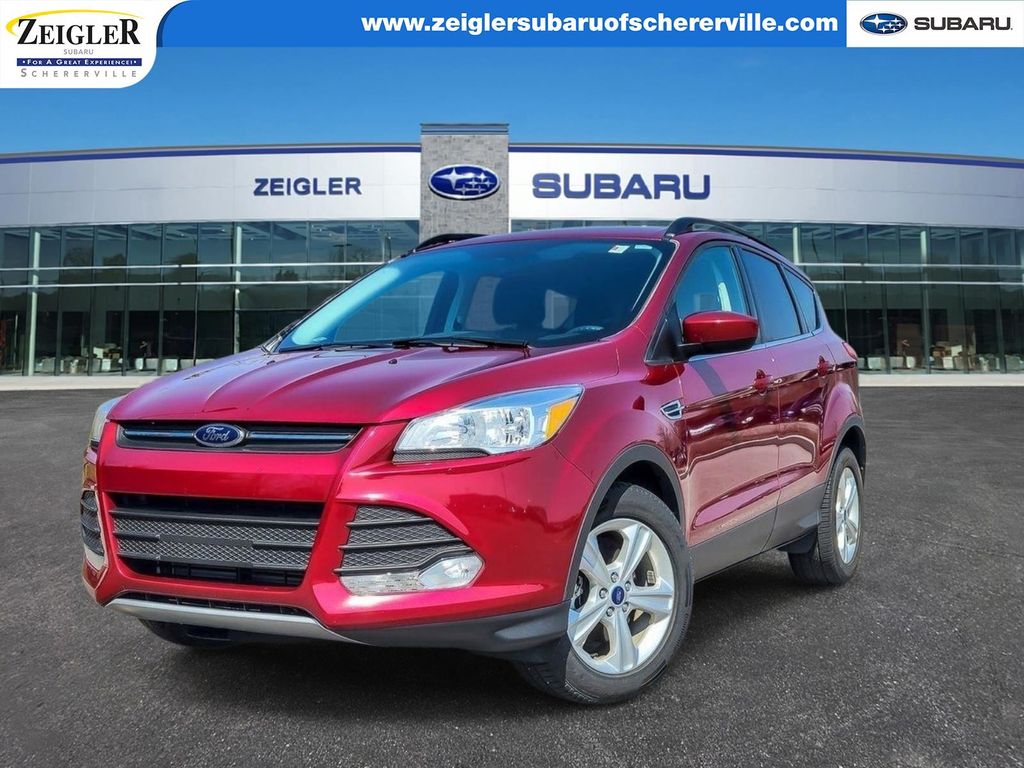 Ruby Red Metallic 2016 Ford Escape SE FWD SUV / Crossover Front-Wheel Drive 6-Speed Automatic