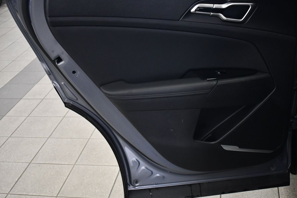 Thumbnail: 2023 Kia Sportage - 26