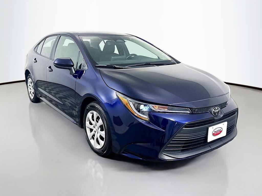 Thumbnail: 2024 Toyota Corolla - 3