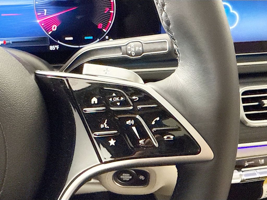 Thumbnail: 2026 Mercedes-Benz GLE - 13