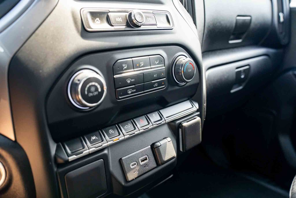 Used Car 2024 Chevrolet Silverado 1500  Custom For Sale Under $40,000 In Austin, Texas