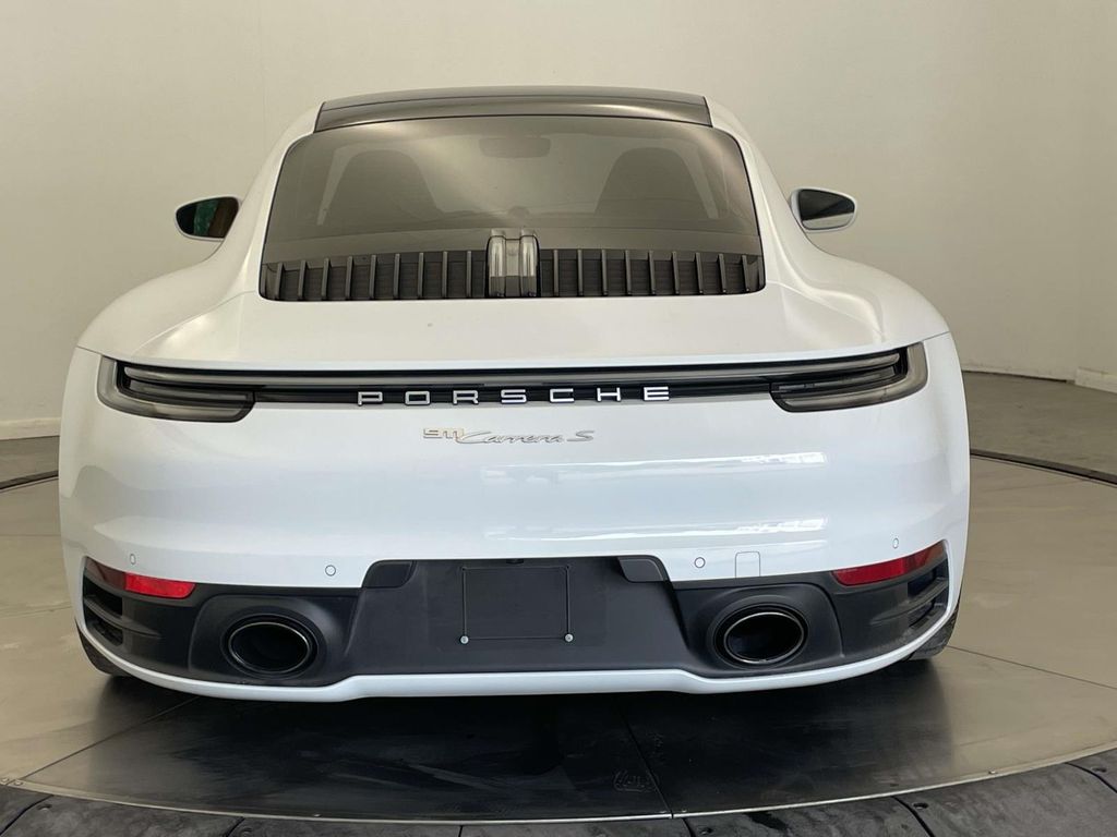2020 Porsche 911 - 5