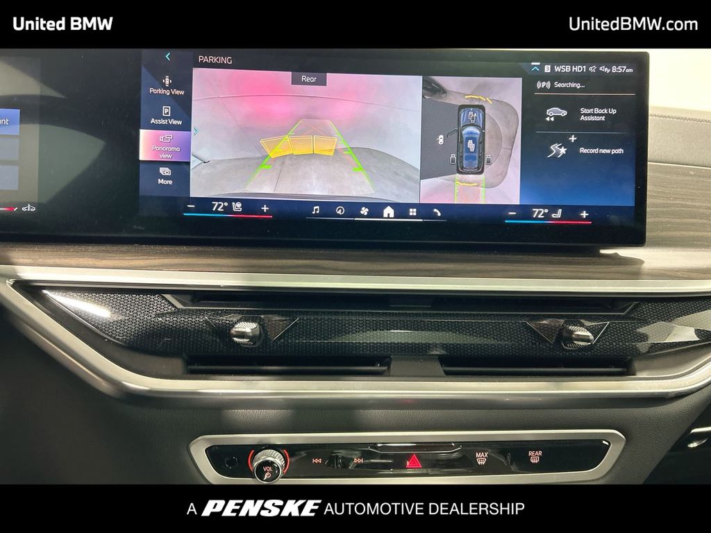 Thumbnail: 2024 BMW X7 - 17