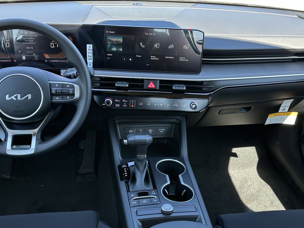new 2026 Kia K5 car, priced at $25,020