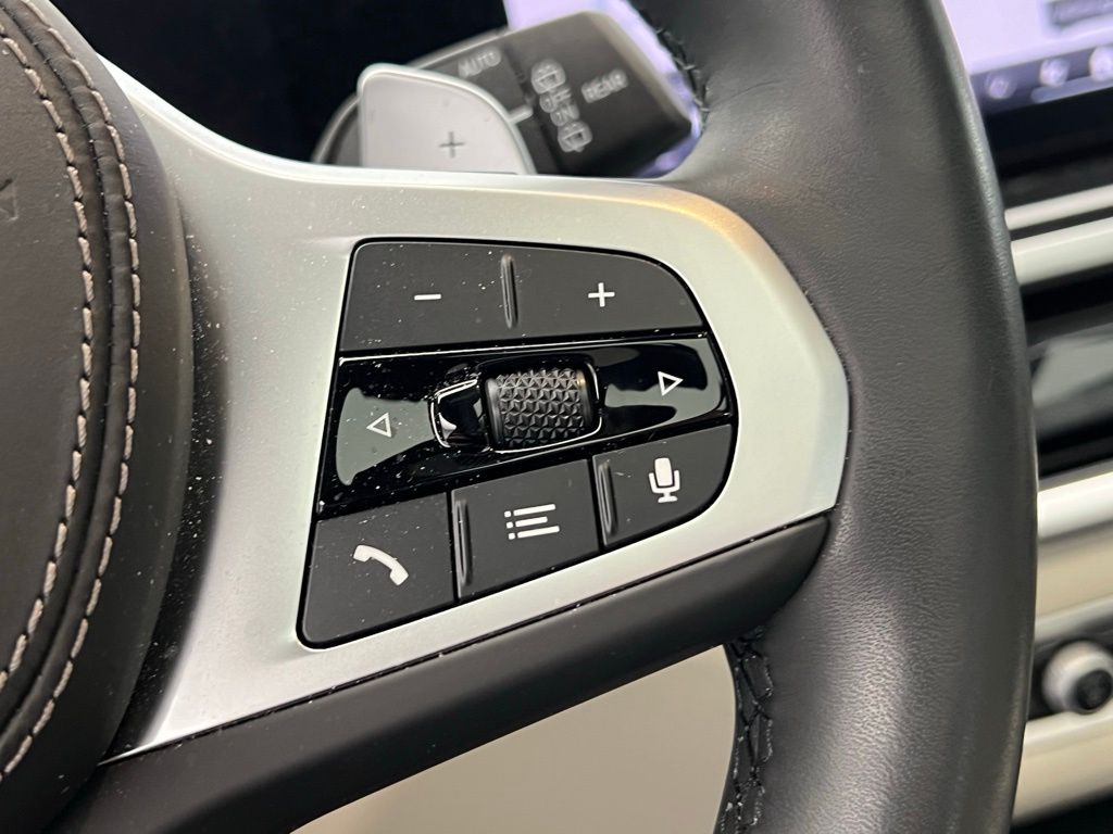 Thumbnail: 2025 BMW X5 - 18