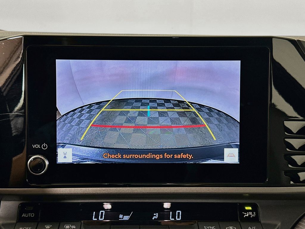 Thumbnail: 2025 Toyota Camry - 14