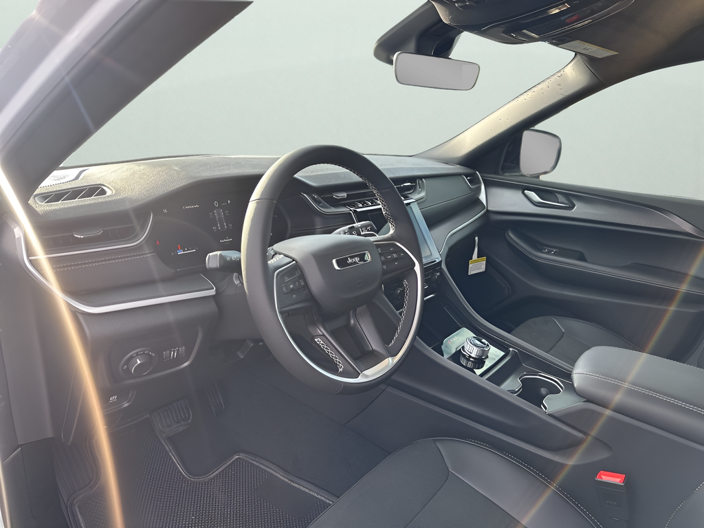 New Car 2025 Jeep Grand Cherokee  For Sale Under $50,000 In Austin, Texas