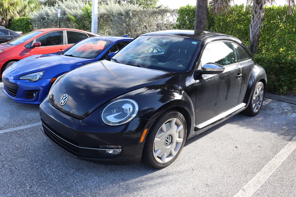 2013 Volkswagen Beetle S -
                  West Palm Beach, FL