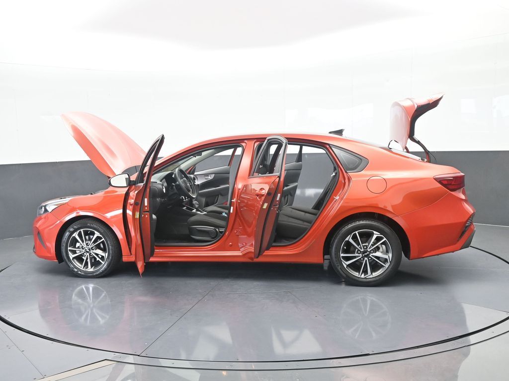 Used 2023 Fire Orange Kia LXS image 67