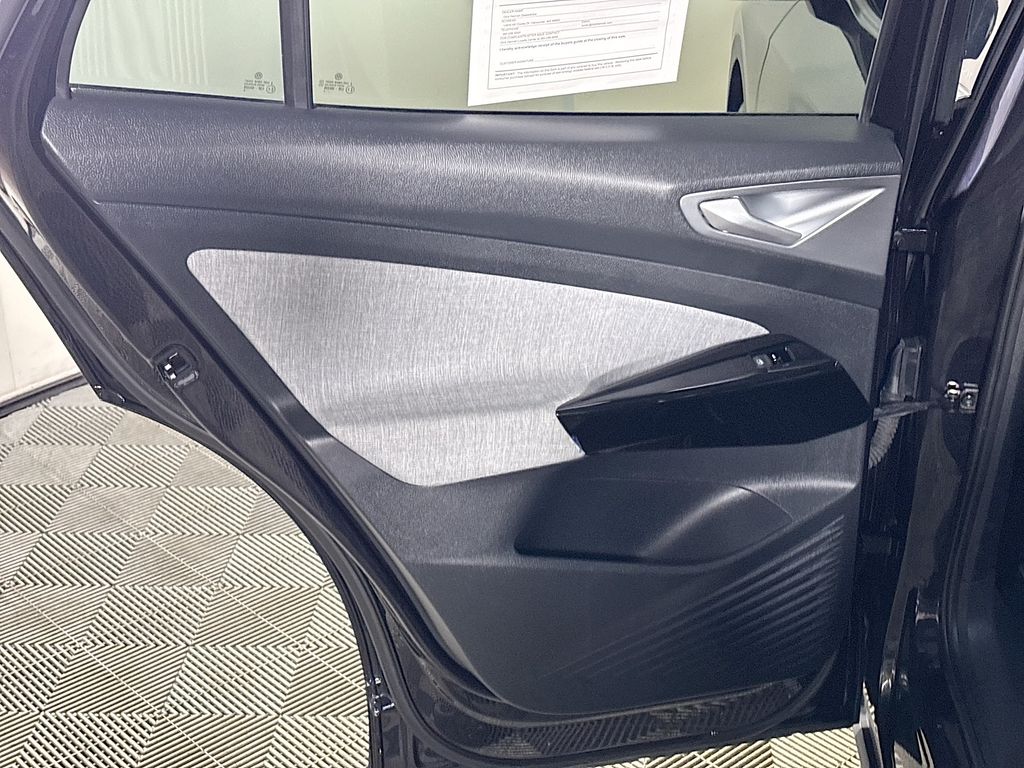 2024 Volkswagen ID.4 Standard