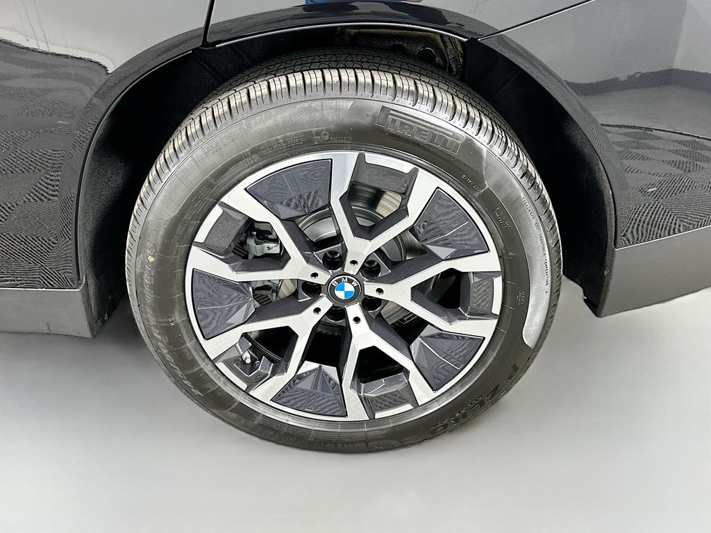 Thumbnail: 2026 BMW X3 - 23