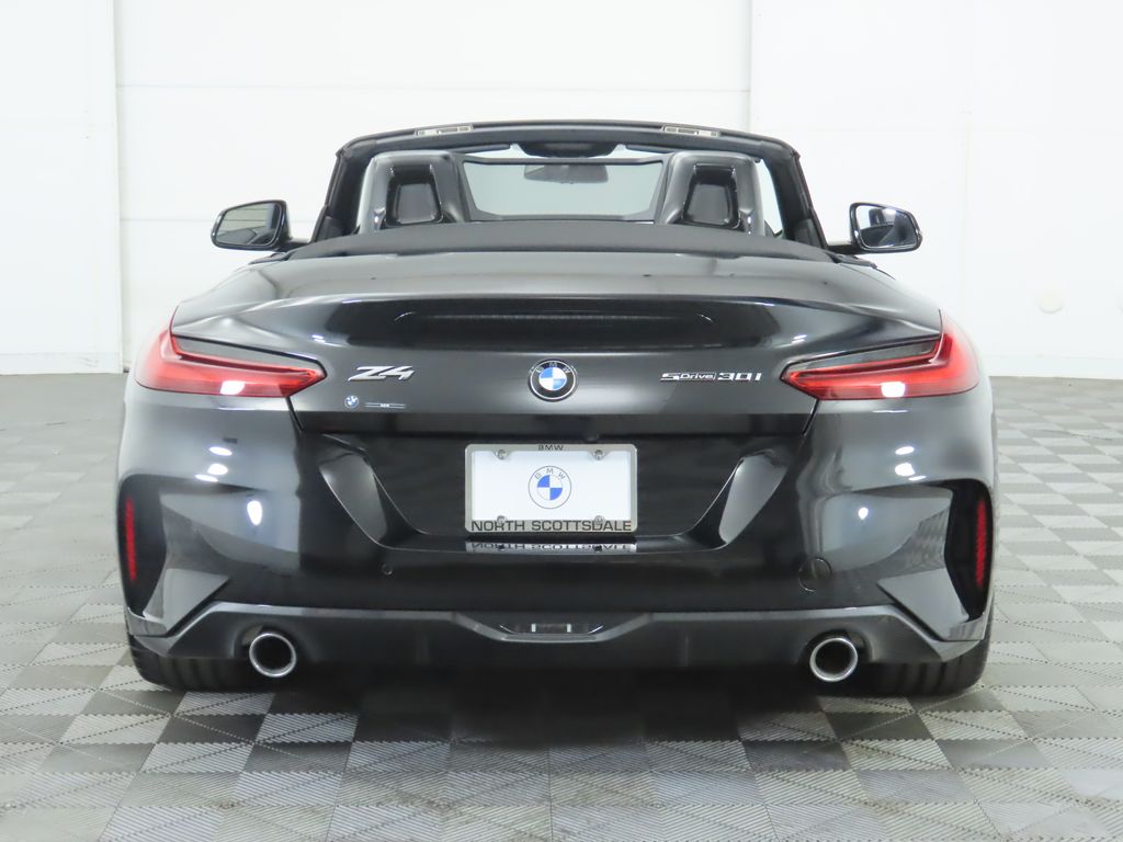 Thumbnail: 2023 BMW Z4 - 6
