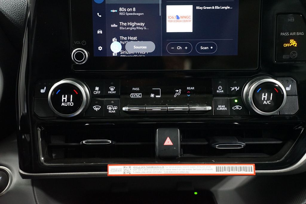 Thumbnail: 2026 Toyota Highlander - 20