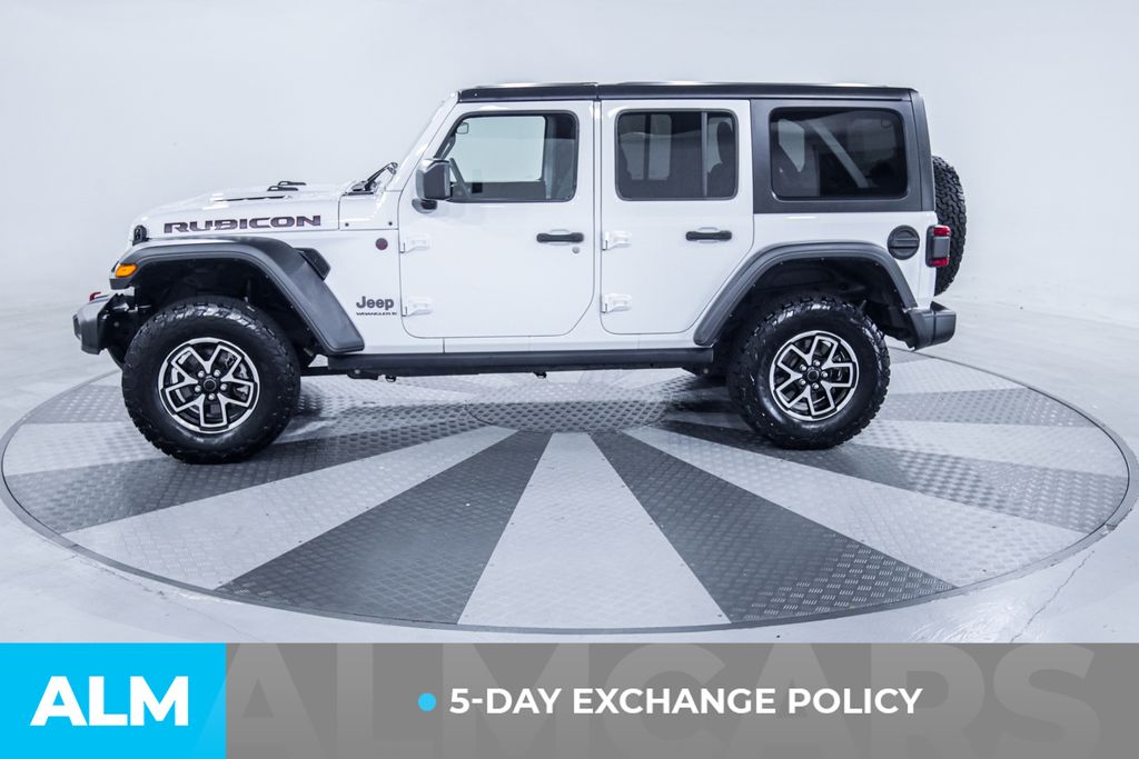 Used 2025 White Jeep Rubicon image 3