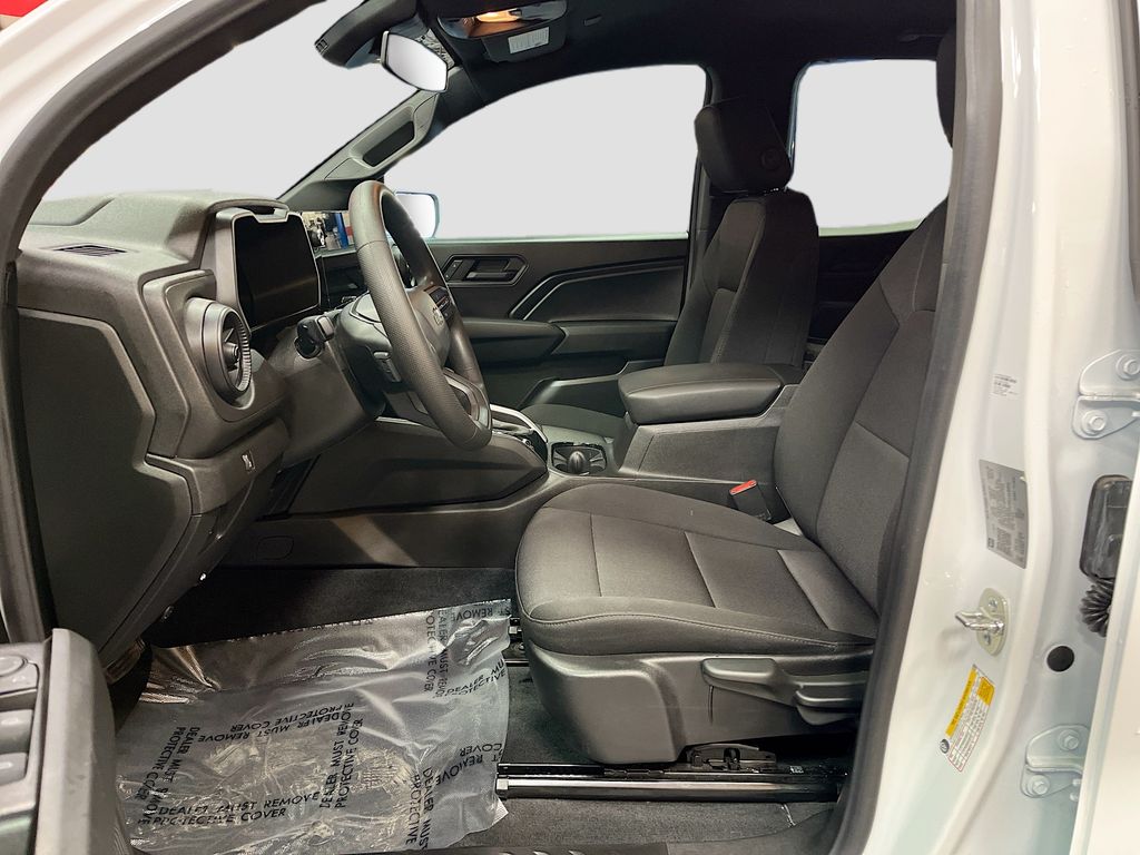 Used 2024 Summit White Chevrolet Trail Boss image 20