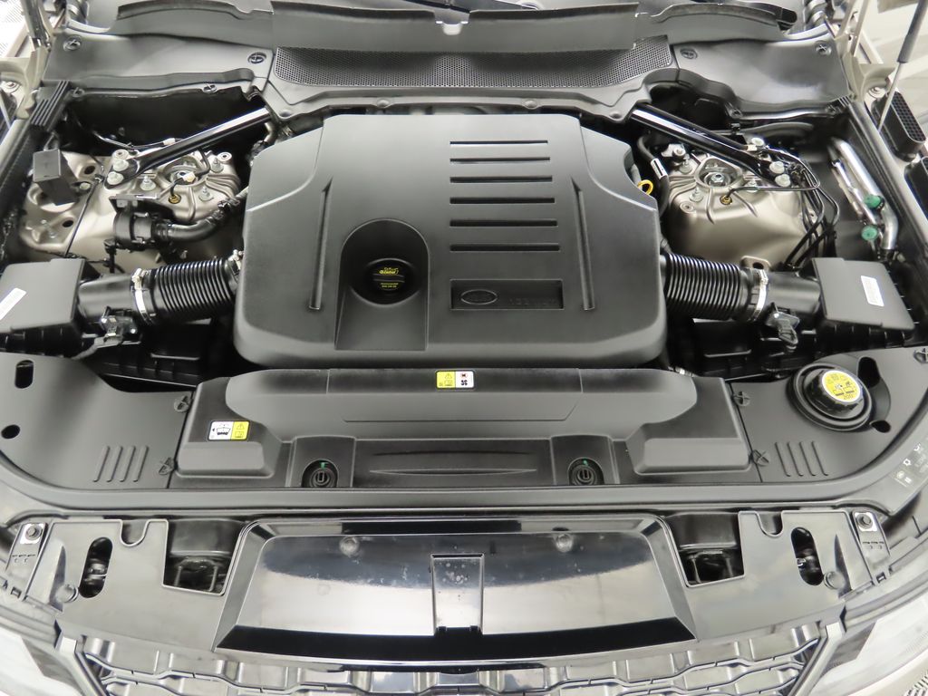 Thumbnail: 2022 Land Rover Range Rover Sport - 30