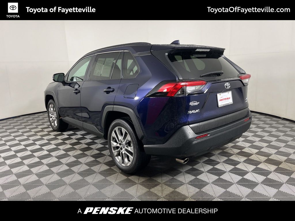 Thumbnail: 2021 Toyota RAV4 - 14