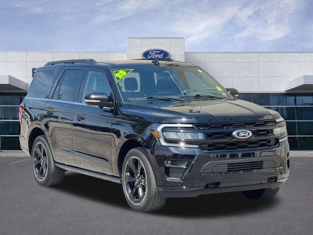 Used 2023 Ford Expedition Limited with VIN 1FMJU2A84PEA44598 for sale in Kansas City
