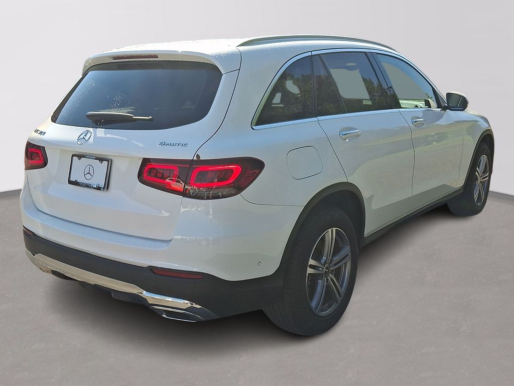 Thumbnail: 2022 Mercedes-Benz GLC - 4