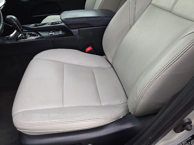 2013 Toyota Avalon Touring 22