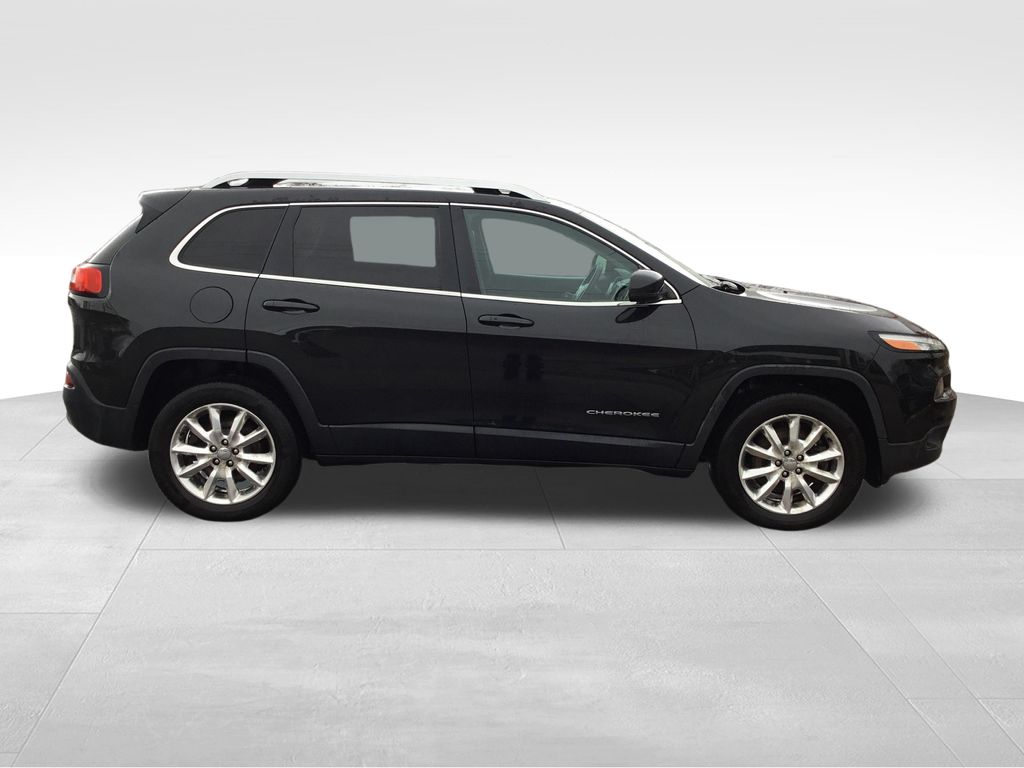 Thumbnail: 2015 Jeep Cherokee - 6