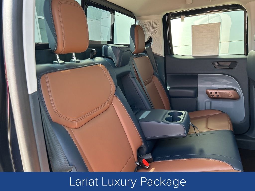 2023 Ford Maverick Lariat