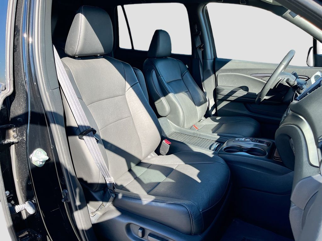 2022 Honda Passport EX-L Black at AutoSavvy Houston Northwest