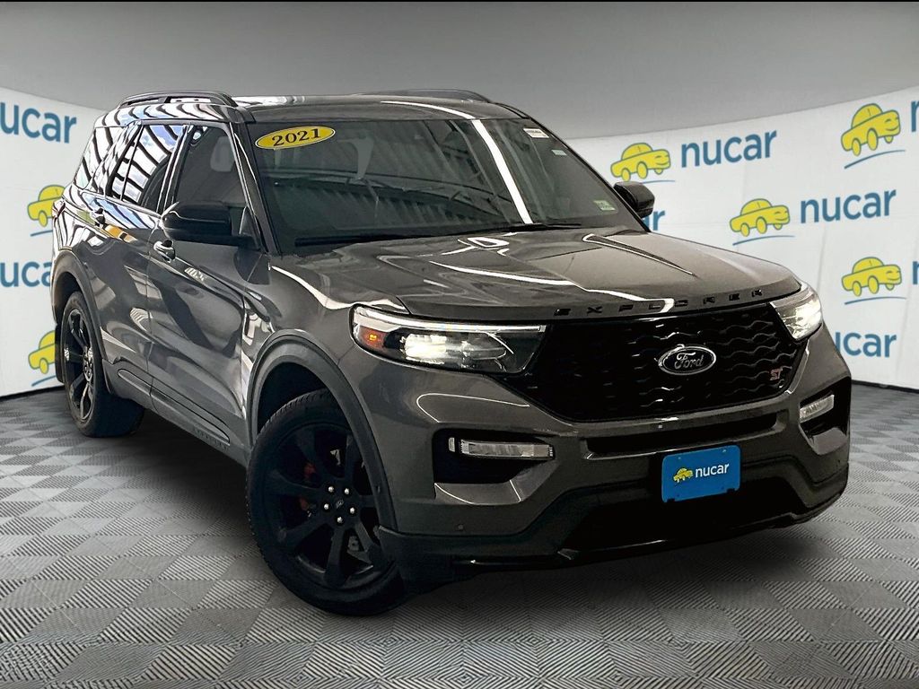 2021 Ford Explorer — photo 1
